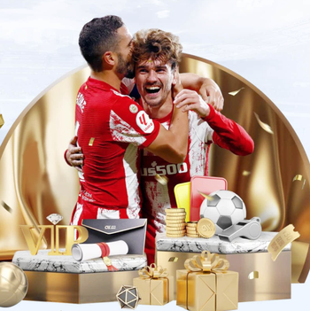 泰山B队中场艾孜海尔遭遇重伤，宿茂臻、韩鹏来到医院看望